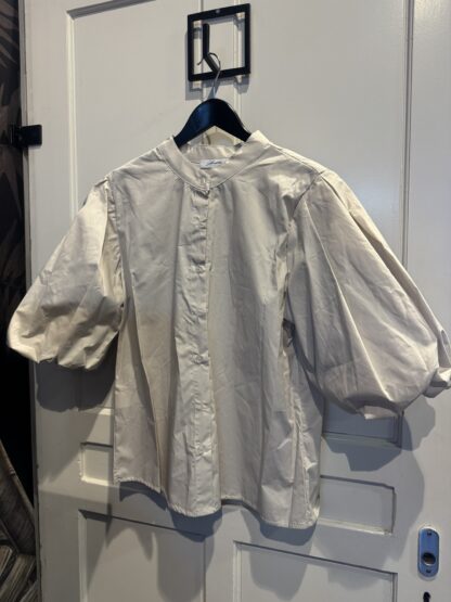 Trust - Lora Blouse Beige