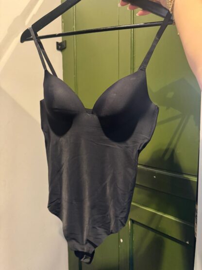 Trust - Skins Body Black